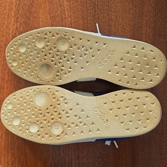 Ecco Women's Street Lite Retro Sneakers Blue Suede size 41 - Picture 9 of 10